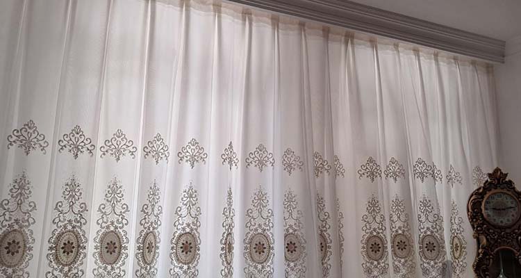 روش‌های شستشوی پرده با استفاده از ماشین لباسشویی